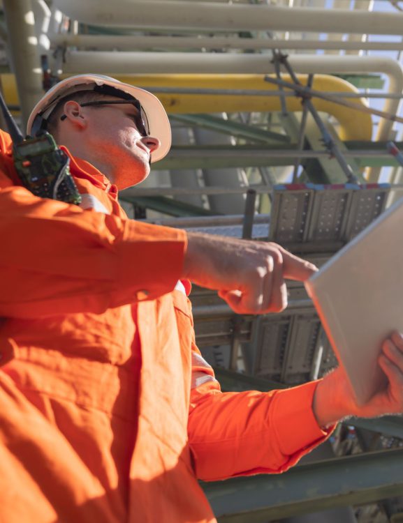 RJ Engineering – an engineer conducting engineering analysis